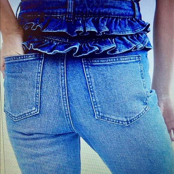 ASOS Denim - ISO ASOS Fairleigh Mom Ruffle jeans 26/27/28